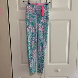 Lilly Pulitzer Vibrant Pink and Blue Leggings